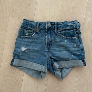 Gap High Rise Jean Girlfriend Shorts size 8